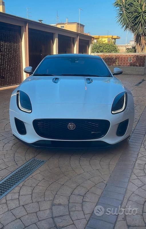 Usata Jaguar F-Type R-Dynamic 300 CV (220 kW) 2018 Coupé
