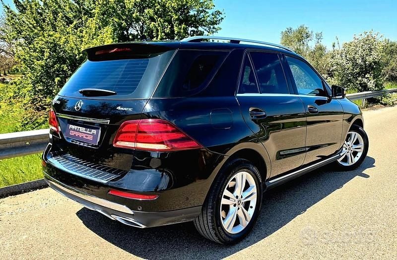 Usata Mercedes GLE250 204 CV (150 kW) 2018 Nero SUV