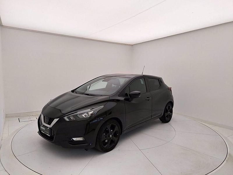 Begagnad Nissan Micra Acenta 92 HK (67 kW) 2023 Svart Halvkombi