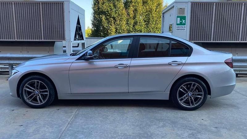 Usata BMW 318 143 CV (105 kW) 2014 Berlina