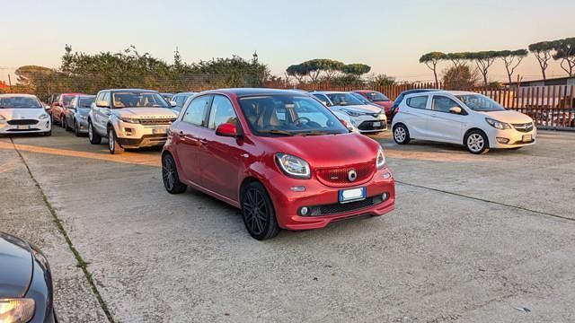 Usata Smart ForFour Brabus Xclusive 109 CV (80 kW) 2016 Rosso Utilitaria