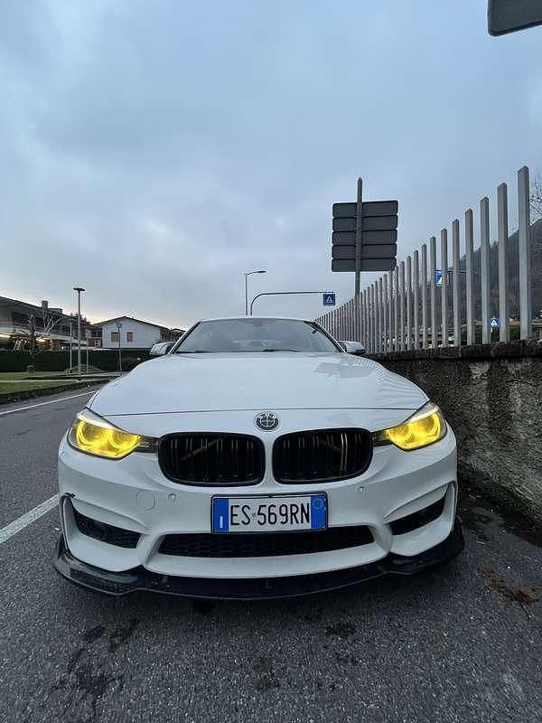 Usata BMW 318 M Performance 143 CV (105 kW) 2013 Station wagon