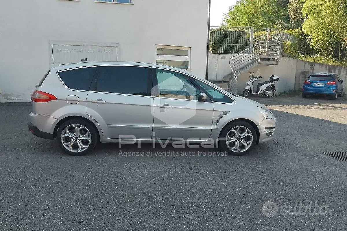 Usata Ford S-MAX Titanium 163 CV (119 kW) 2013 Grigio Monovolume