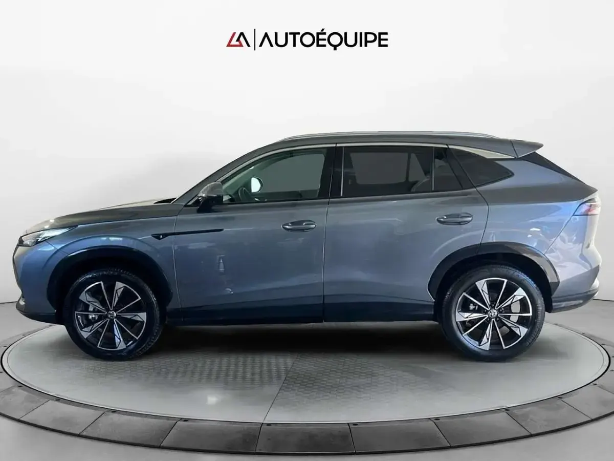 Usata MG HS Luxury 170 CV (125 kW) 2025 Grigio SUV