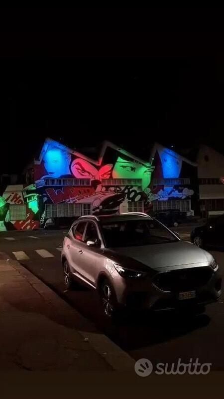 Usata MG ZS 106 CV (77 kW) 2023 Grigio Berlina