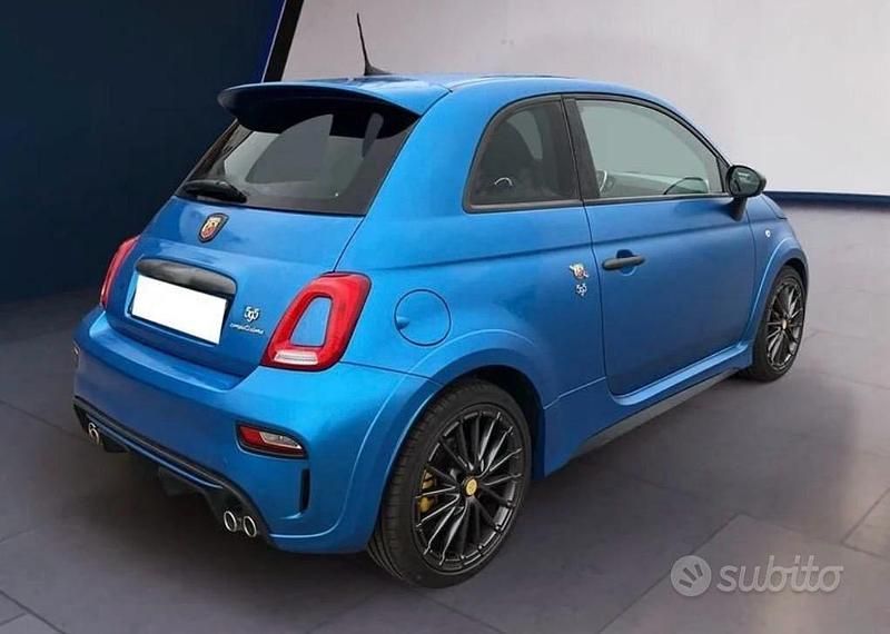 Usata Abarth 500 165 CV (121 kW) 2021 Blu Berlina