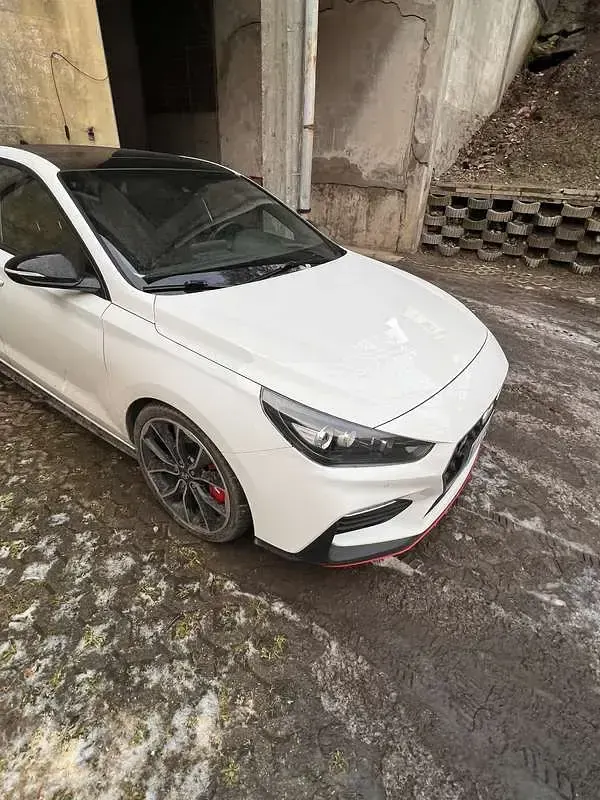 Usata Hyundai i30 N Performance 275 CV (202 kW) 2018 Berlina