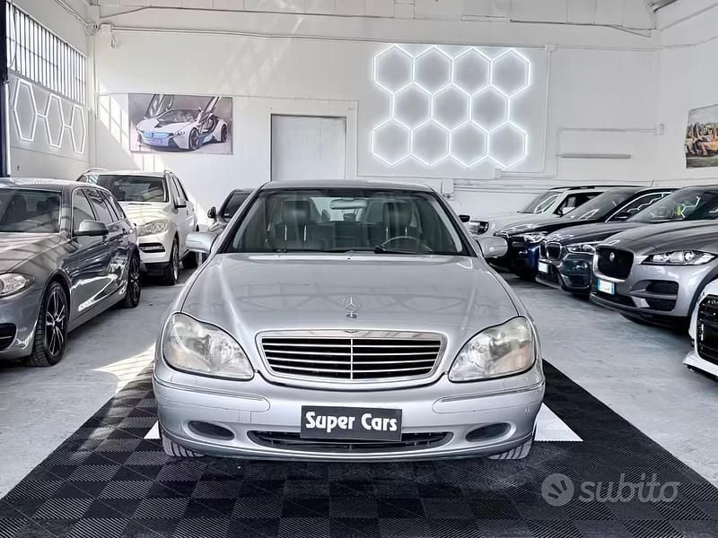 Usata Mercedes S320 197 CV (144 kW) 2000 Grigio Berlina