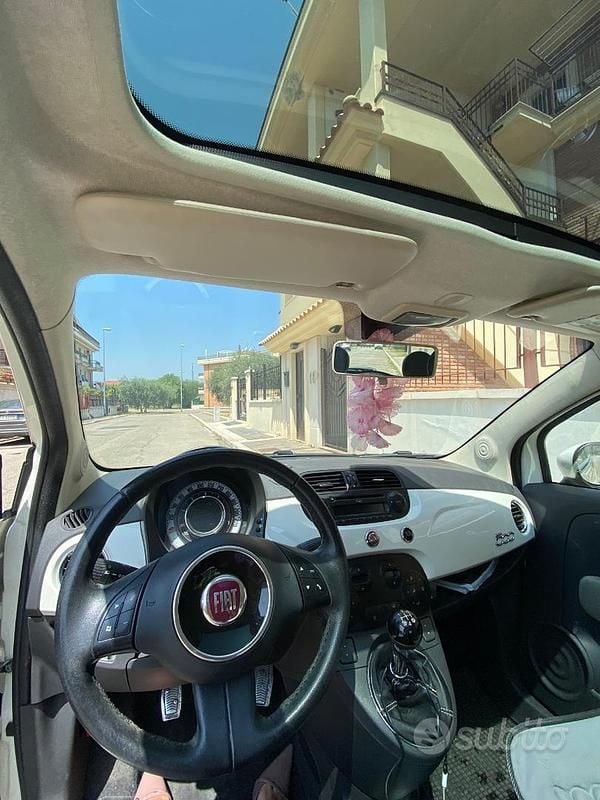 Usata Fiat 500 95 CV (69 kW) 2011 Bianco Utilitaria