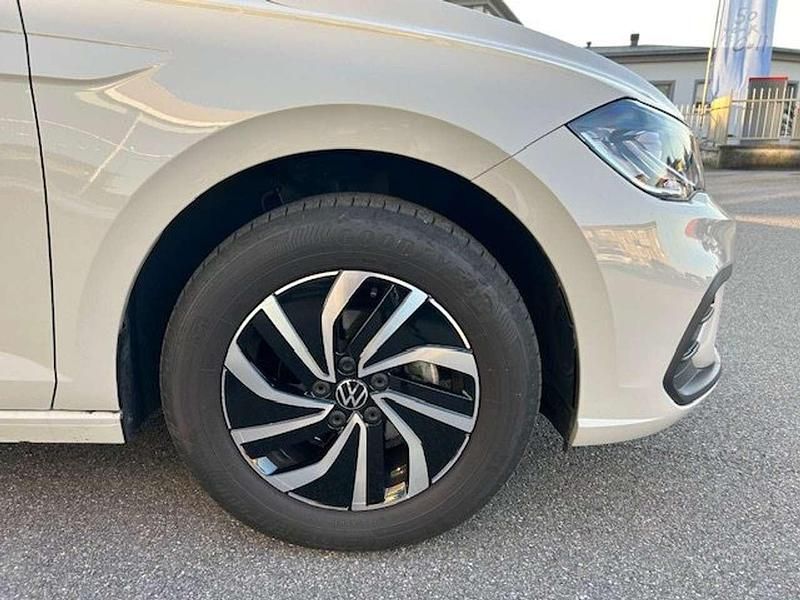 Usata VW Polo Life 95 CV (69 kW) 2023 Ascot grey Berlina