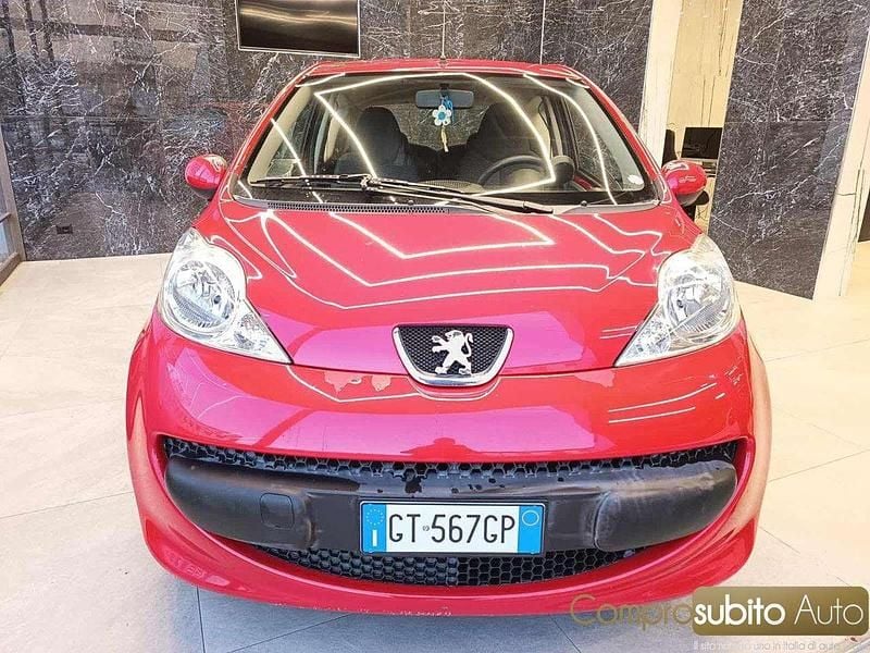 Rosso Usata 2007 Peugeot 107 Due volumi | 2999 € (Ottimo prezzo) - Immagine 1/4