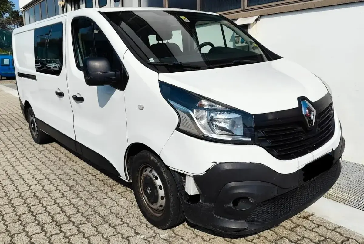 Usata Renault Trafic 125 CV (91 kW) 2017 Bianco Monovolume