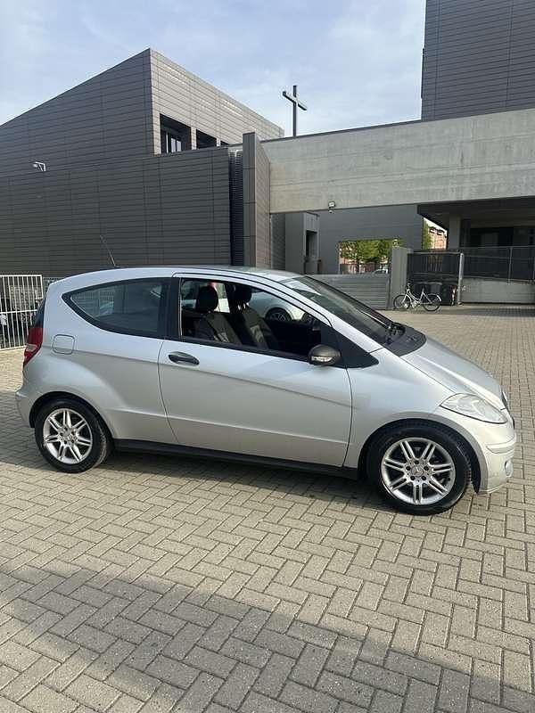Usata Mercedes A160 Elegance 82 CV (60 kW) 2006 Coupé