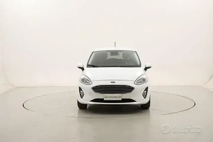 Usata Ford Fiesta Titanium 86 CV (63 kW) 2019 Bianco Utilitaria