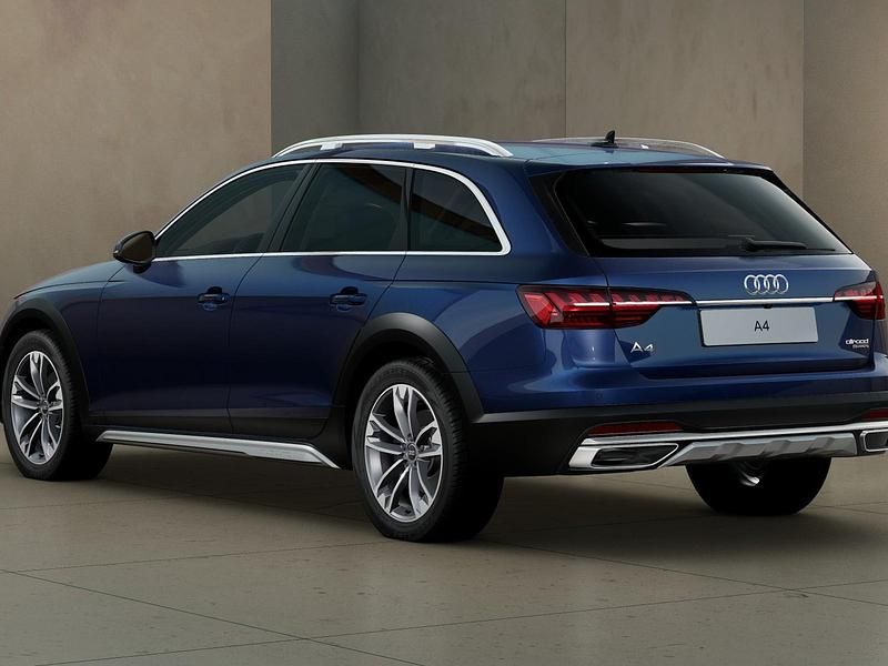 Usata Audi A4 Allroad Comfort 204 CV (150 kW) 2024 Blu Station wagon