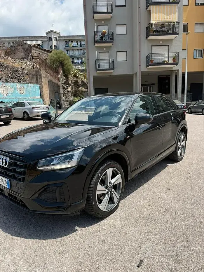 Usata Audi Q2 116 CV (85 kW) 2021 Nero SUV