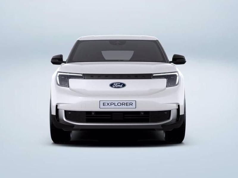 Nuova Ford Explorer Extended Range 210 kW (286 CV) 2025 Frozen white  solido SUV