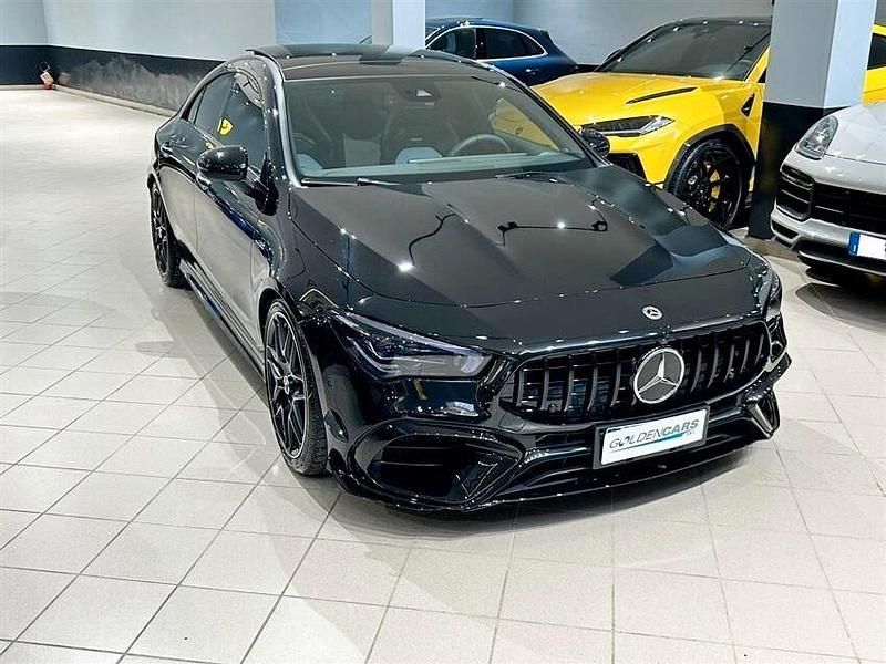 Nero Usata 2021 Mercedes CLA45 AMG AMG Tre volumi | 49.900 € (Buon prezzo) - Immagine 1/4