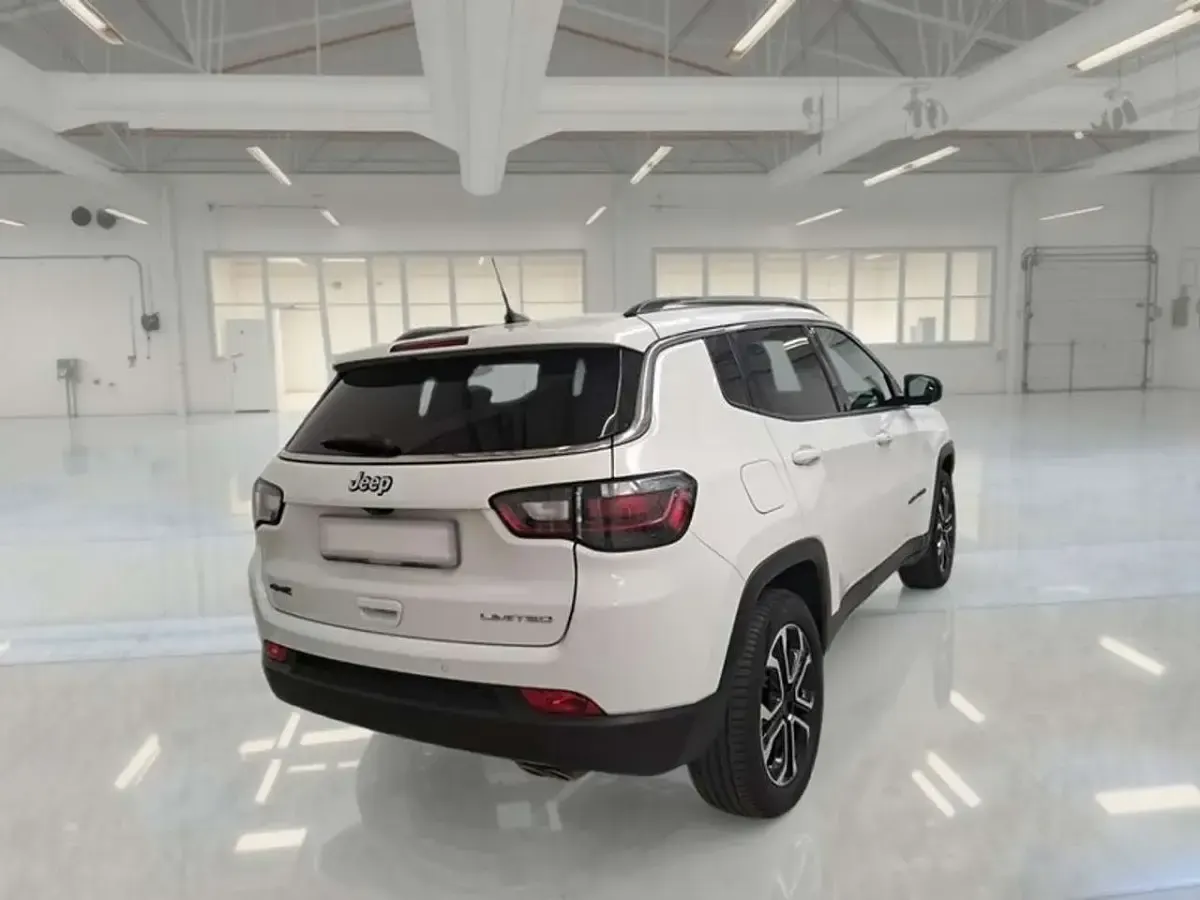 Usata Jeep Compass Limited 131 CV (96 kW) 2022 Bianco SUV