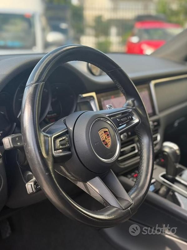 Usata Porsche Macan 265 CV (194 kW) 2022 Nero SUV