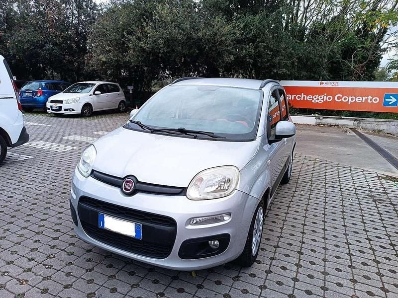 Other Usata 2014 Fiat Panda Lounge Due volumi | 6200 € (Buon prezzo) - Immagine 1/4