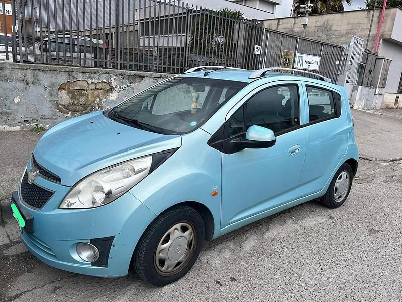 Begagnad Chevrolet Spark 68 HK (50 kW) 2011 Halvkombi