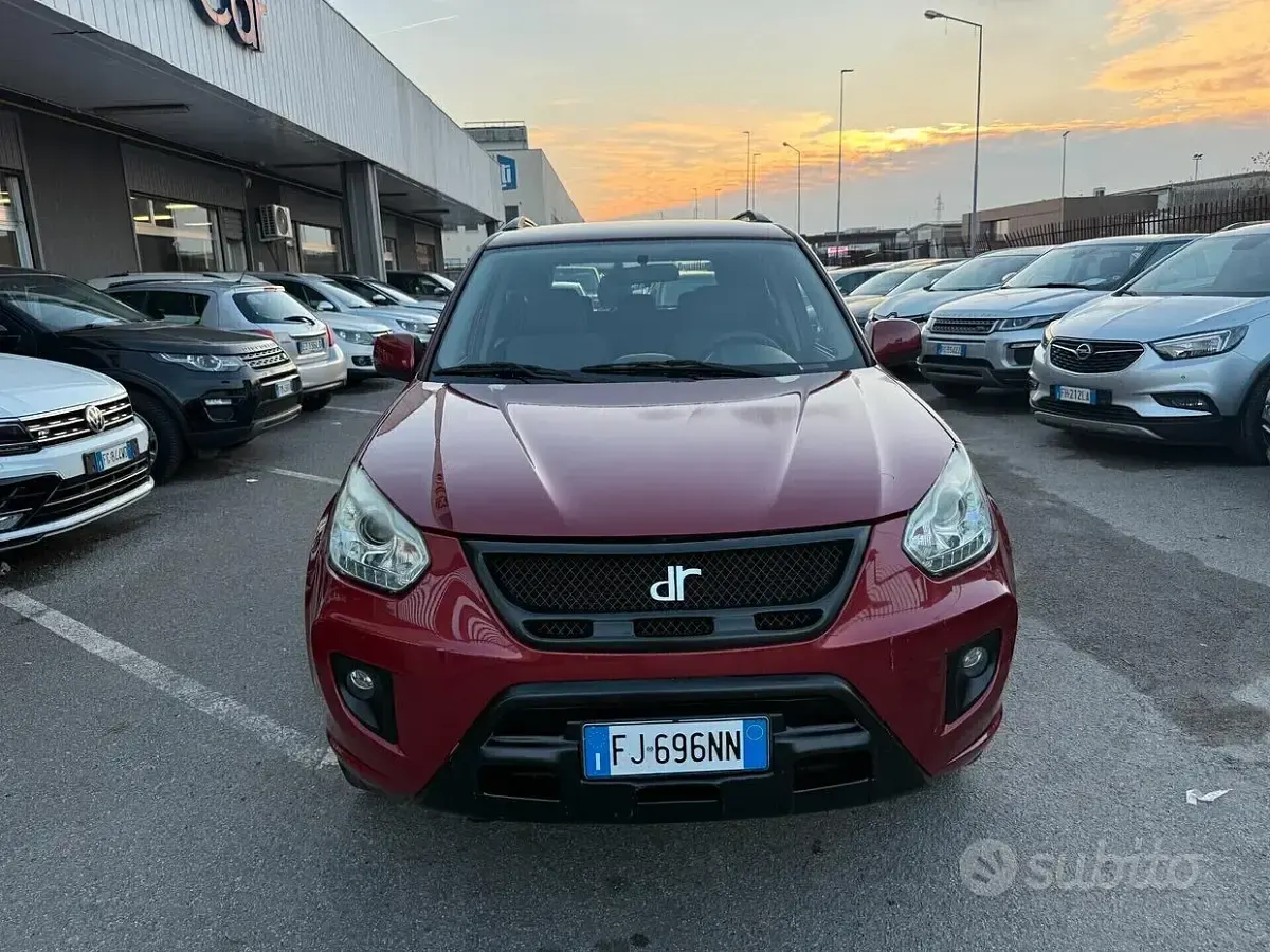 Usado DR DR6 126 CV (92 kW) 2017 Rojo SUV