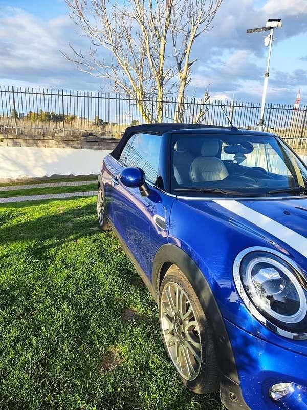 Usata Mini Cooper D Cabriolet 111 CV (81 kW) 2018 Cabrio