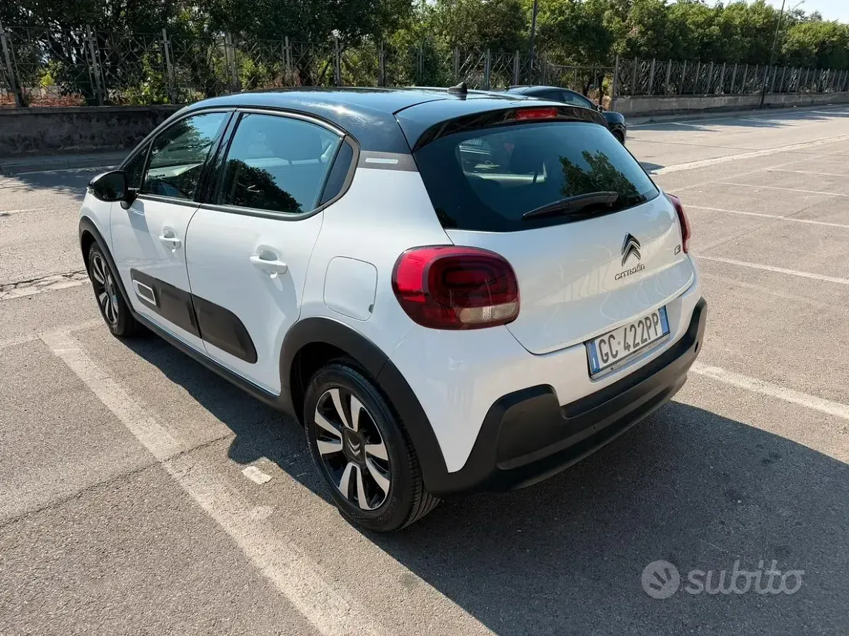 Usata Citroën C3 Shine 83 CV (61 kW) 2020 Bianco Utilitaria