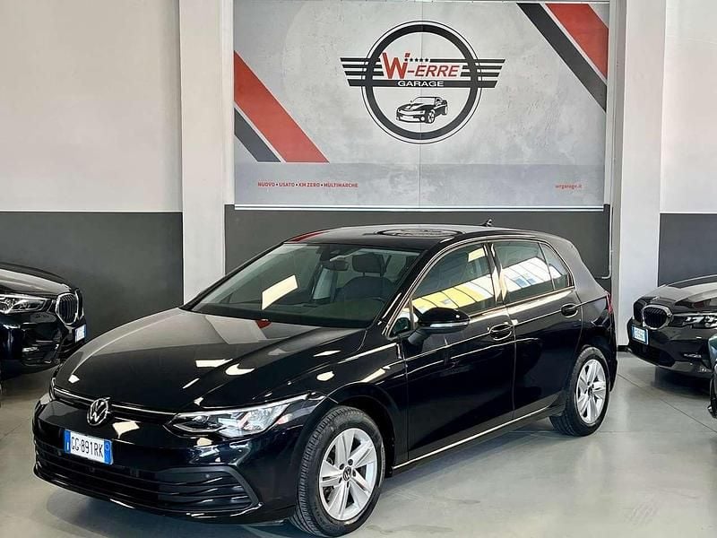 Usata VW Golf Life 110 CV (80 kW) 2021 Nero Berlina