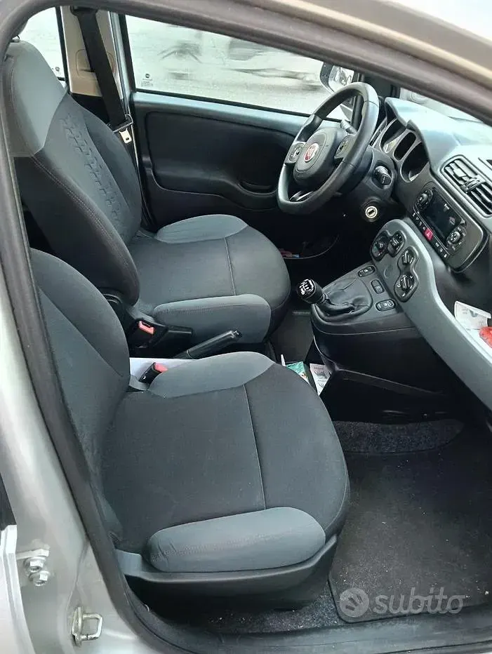 Usata Fiat Panda 69 CV (50 kW) 2020 Grigio Utilitaria