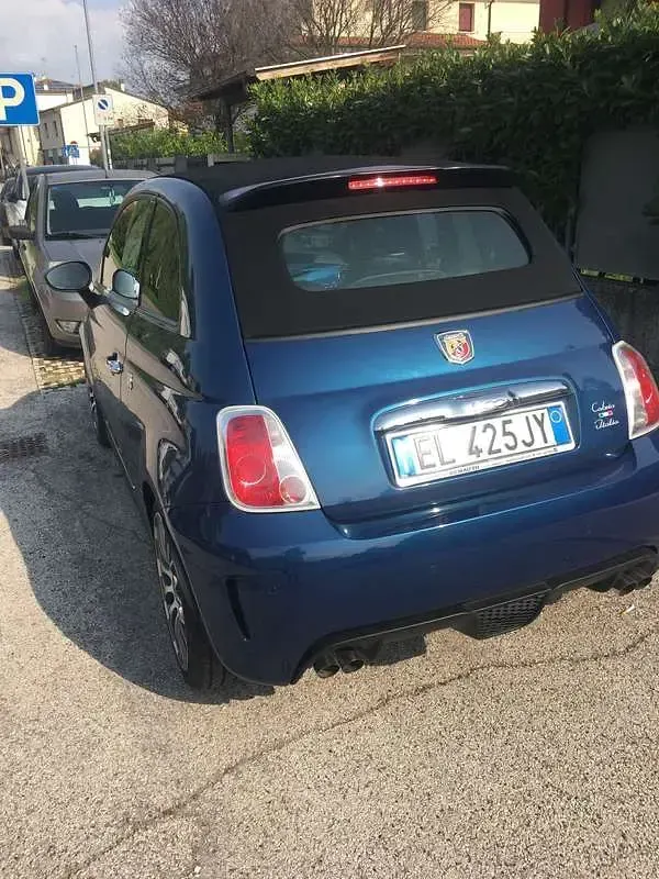 Usata Abarth Cabrio Italia 160 CV (117 kW) 2011 Blu/azzurro Cabrio