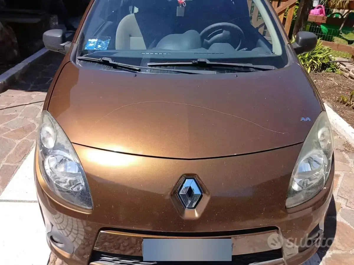 Usado Renault Twingo 75 CV (55 kW) 2010 Utilitario