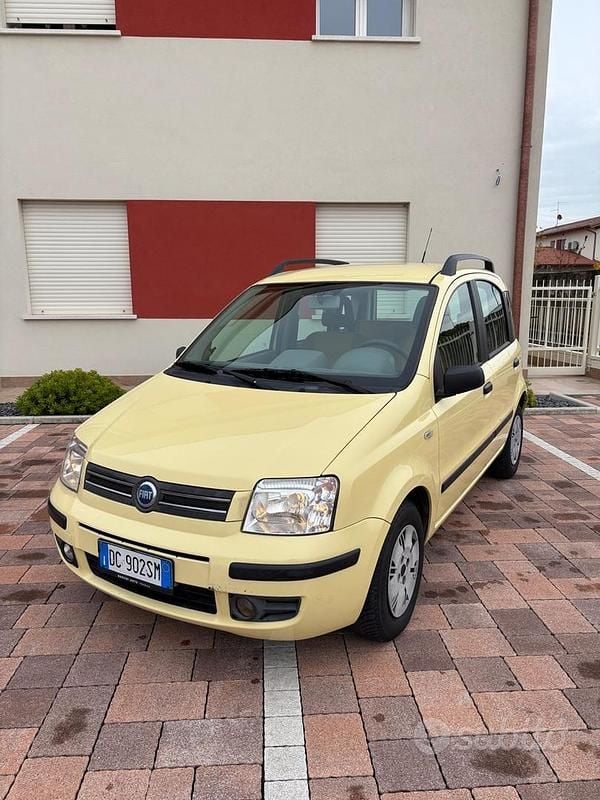 Usata Fiat Panda 60 CV (44 kW) 2006 Giallo Berlina