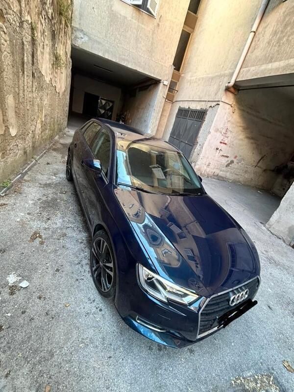 Usata Audi A3 116 CV (85 kW) 2019 Blu Berlina