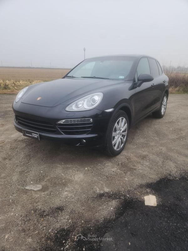 Usata Porsche Cayenne Platinum Edition 245 CV (180 kW) 2014 Nero SUV