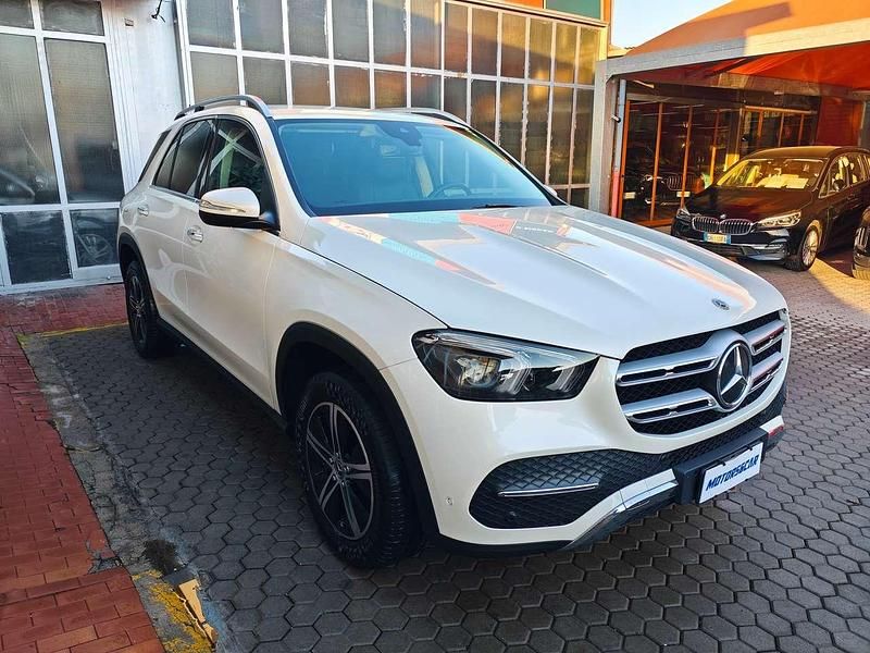 Usata Mercedes GLE300 272 CV (200 kW) 2022 Bianco SUV