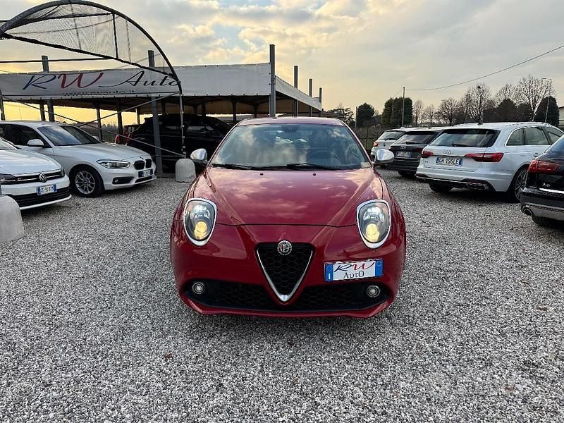 Usata Alfa Romeo MiTo Progression 78 CV (57 kW) 2016 Rosso Utilitaria