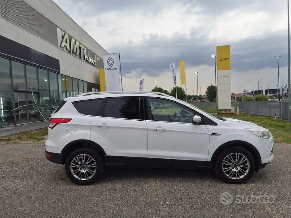 Usata Ford Kuga Titanium 163 CV (119 kW) 2014 Bianco SUV