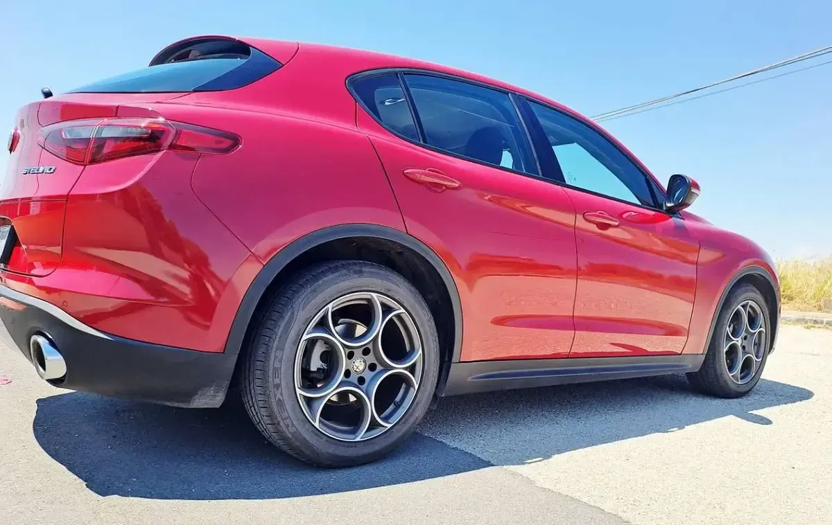 Usata Alfa Romeo Stelvio Business 160 CV (117 kW) 2019 SUV
