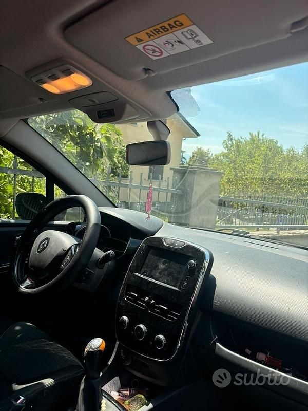 Usata Renault Clio IV 2013 Grigio Berlina