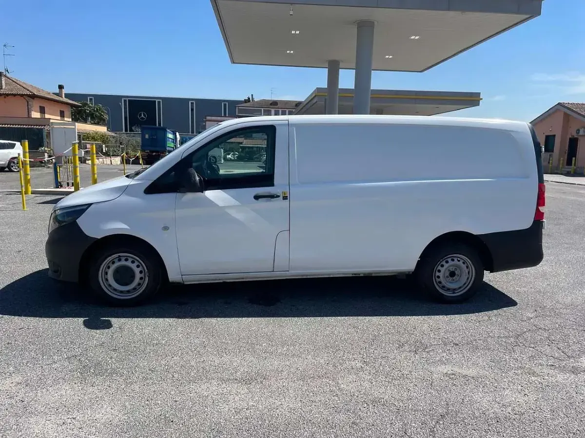 Occasion Mercedes Vito 114 ch (83 kW) 2019 Blanc Van