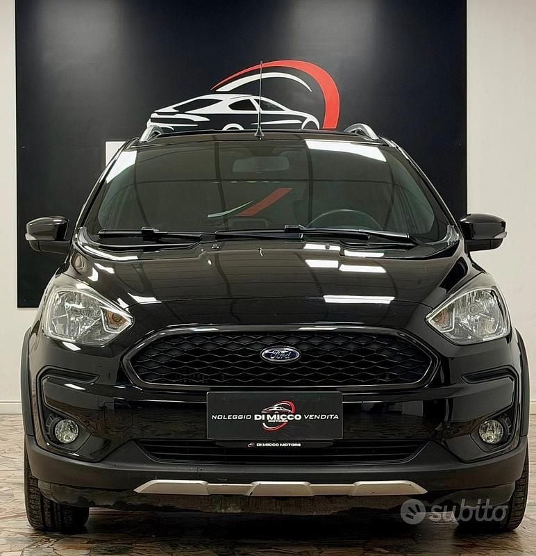 Usata Ford Ka Active 95 CV (69 kW) 2018 Nero Berlina