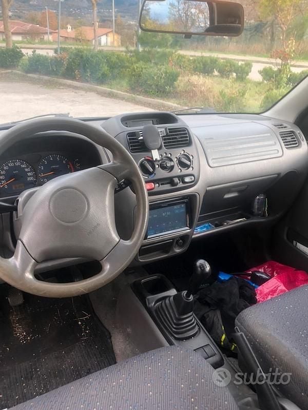 Usata Suzuki Ignis GL 83 CV (61 kW) 2002 Verde Station wagon