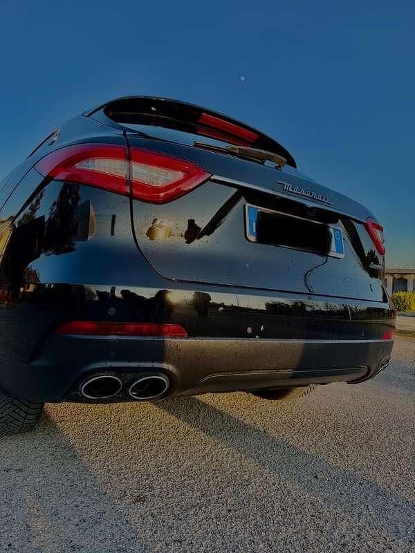 Usata Maserati Levante 275 CV (202 kW) 2018 SUV