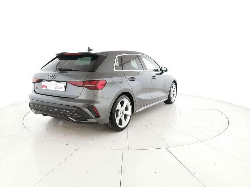 Usata Audi A3 Sportback S-Line 150 CV (110 kW) 2024 Grigio Utilitaria
