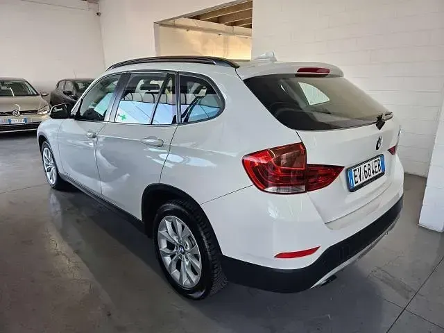 Usata BMW X1 Sport Line 116 CV (85 kW) 2014 Bianco SUV
