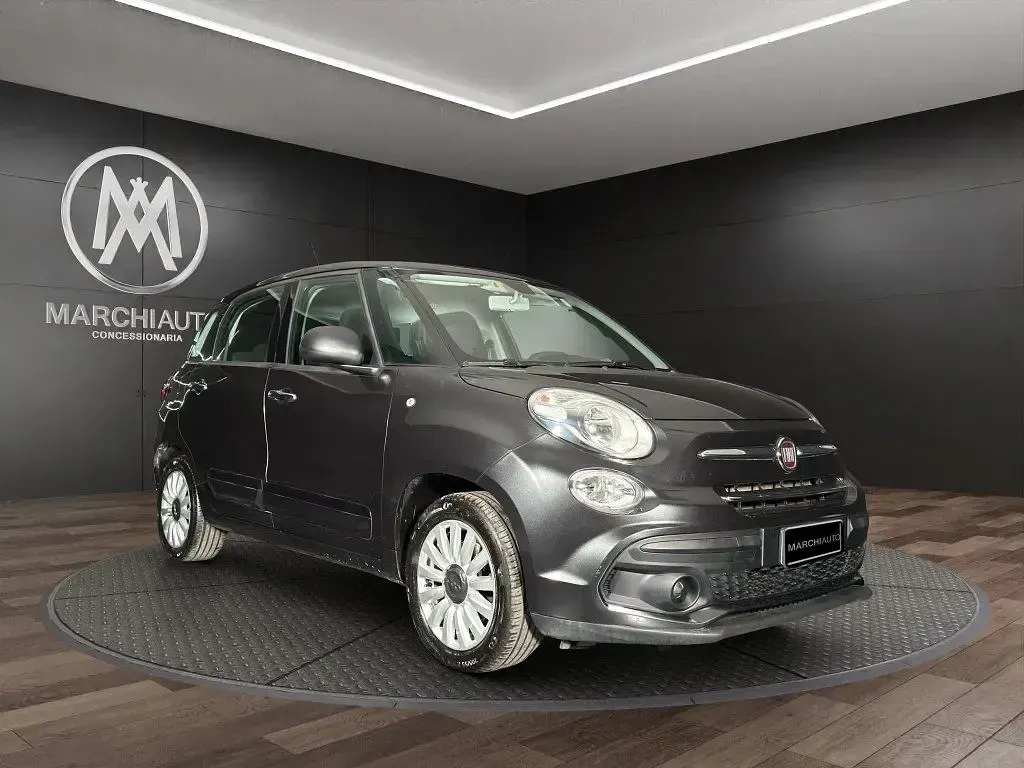 Używany Fiat 500L Urban 95 KM (69 kW) 2019 Biały Minivan