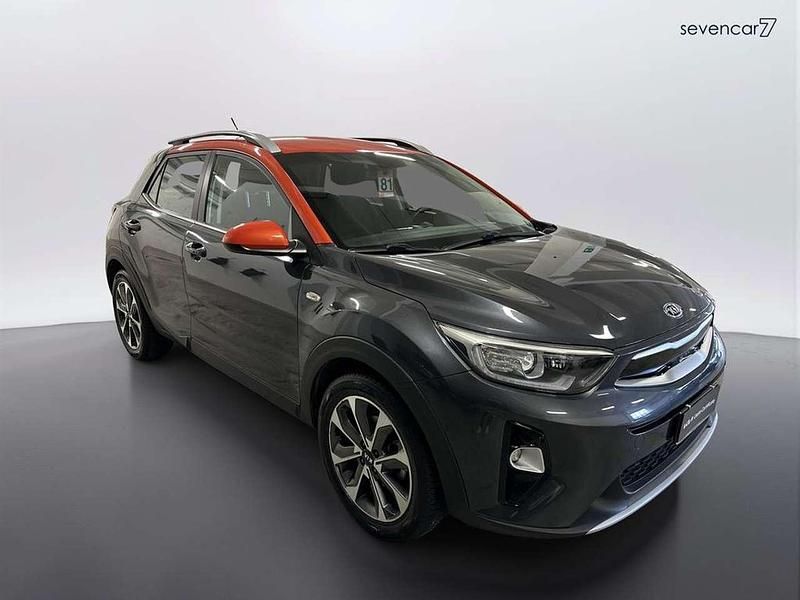 Usata Kia Stonic Style 110 CV (80 kW) 2018 Grigio SUV
