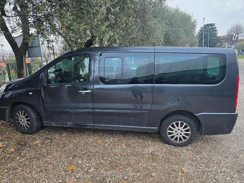 Usata Peugeot Expert 94 CV (69 kW) 2014 Furgone